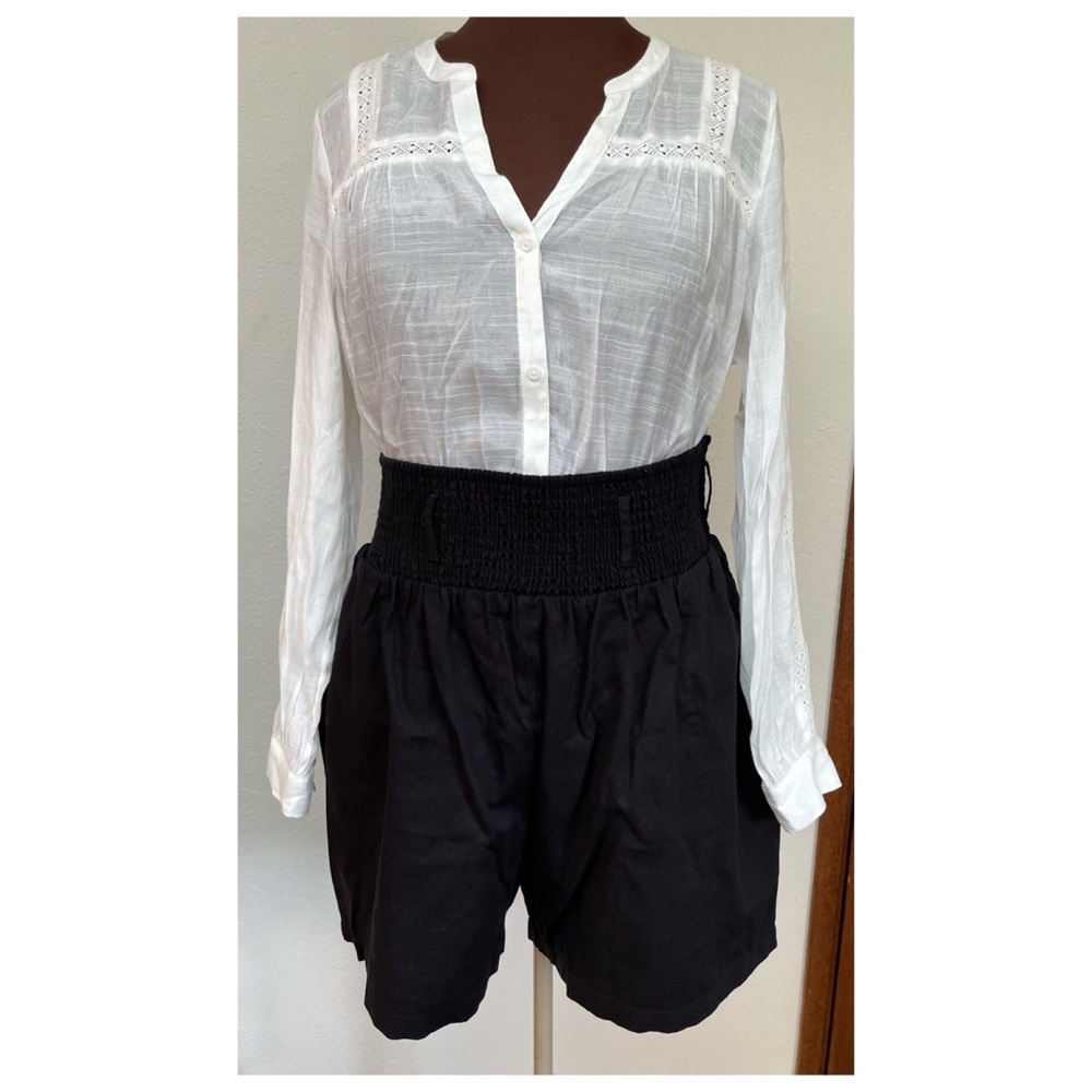 NWT Lucy & Yak Black Adele shorts size XL (extra large)
